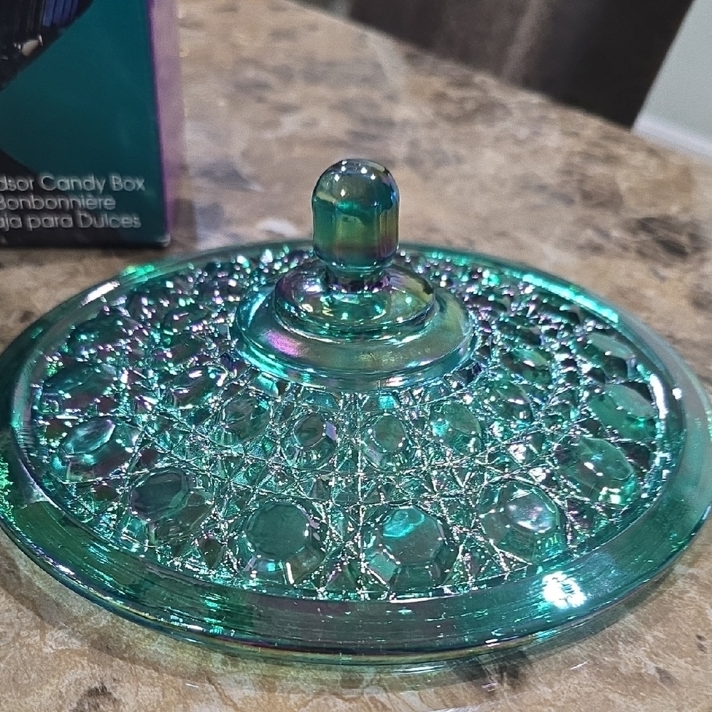 Carnival Windsor Candy Box - Iridescent Blue. EUC comes In Original Box - Picture 4 of 5
